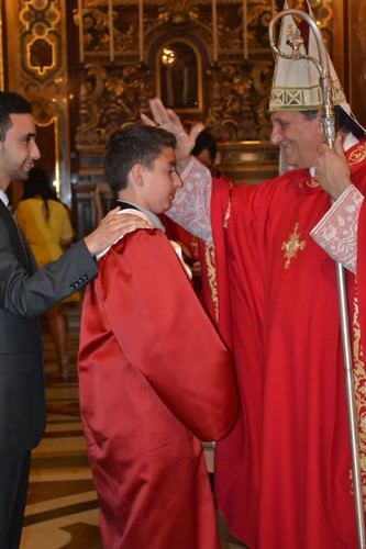 DSC_0106 Administering the Sacrament of Confirmation