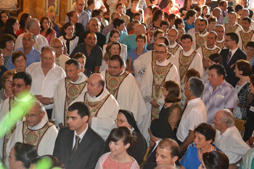 DSC_0065 Mass co celebrants in procession to High Altar