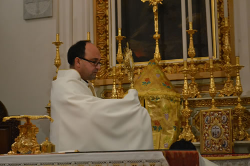 DSC_0103 Benediction with the Blessed Sacrament