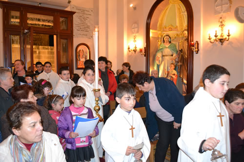 DSC_0004 Procession to the Altar