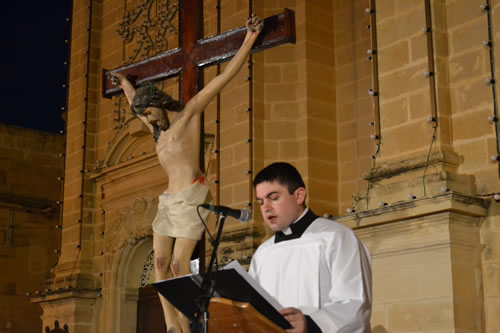 DSC_0021 Seminarian Mario Curmi reading from the Bible