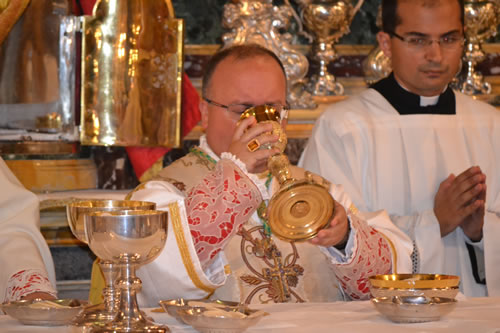 DSC_0184 Holy Communion