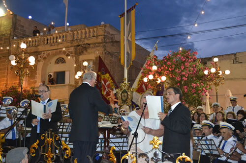 DSC_0077 Soprano, Tenor and Baritone singing the finale