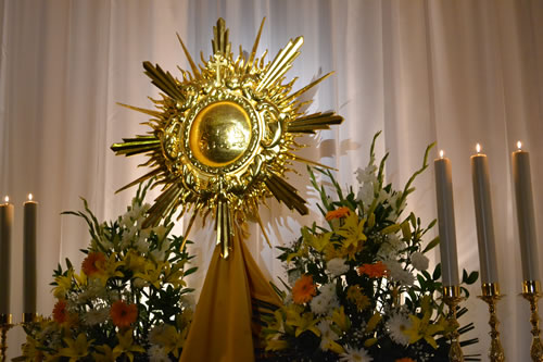 DSC_0258 Altar of Repose at Nazzarenu Church