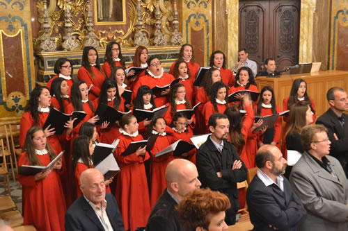 DSC_0123 Choir Voci Angeliche chanting the Gloria