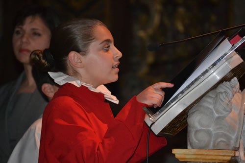 DSC_0048 Young chorister chanting the Psalm