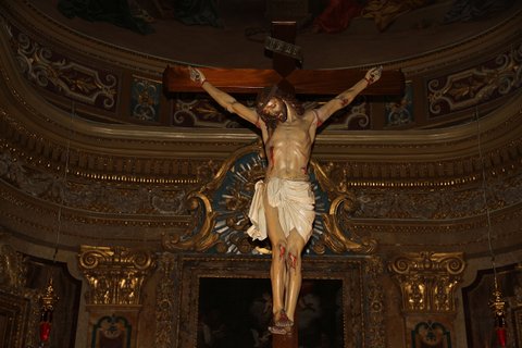 43 Jesus crucified