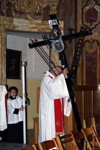 50 Archpriest Emeritus with the Cross of the Passion