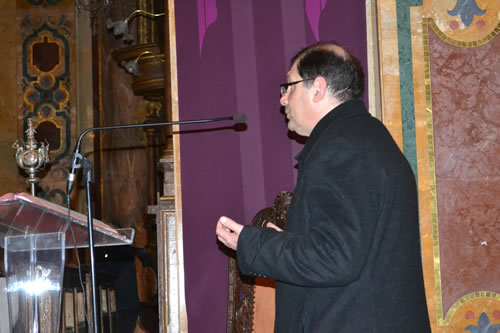 DSC_0108 Archpriest finishing the Way of The Cross