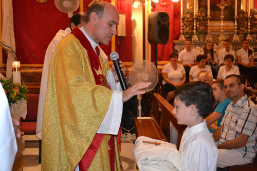 DSC_0059 Blessing the vests of altar boy