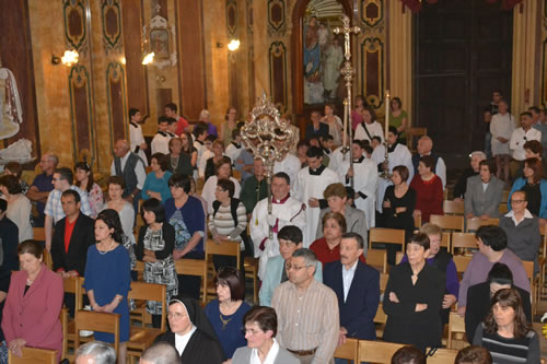 DSC_0021 Procession to High Altar