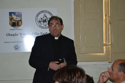 DSC_0235 Archpriest Mgr C Refalo addresses the audience