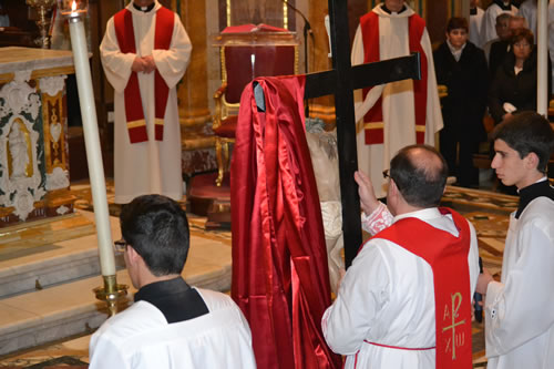 DSC_0061 Unveiling the whole Cross