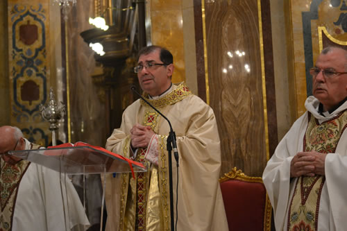 DSC_0156 Archpriest delivering the homily