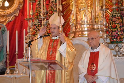 DSC_0110 Benediction at end of Mass