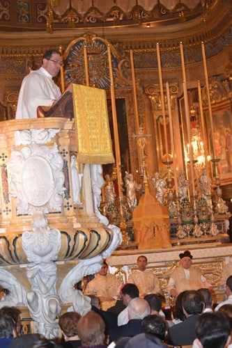 DSC_0103 Srchpriest Mgr C Refalo delivers the Homily