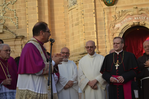 DSC_0111 Archpriest's welcome address