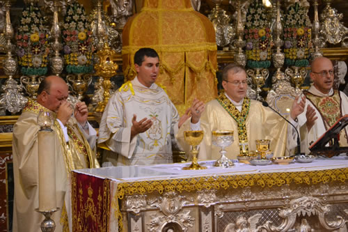 DSC_0276 Reciting the Lord's Prayer