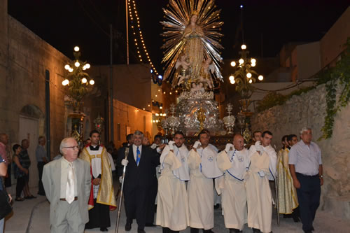 DSC_0129 Entering St Anthony Square