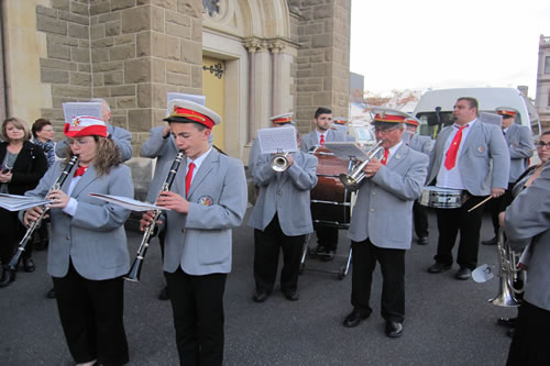 11 Band during procession