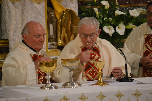 DSC_0075 Holy Communion