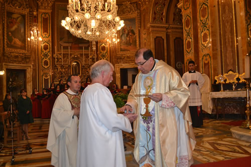 DSC_0169 Receiving Holy Communion