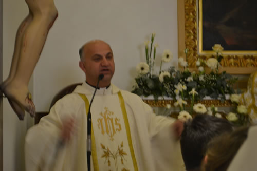 DSC_0225 Church Rector Can John Sultana intoning the Gloria