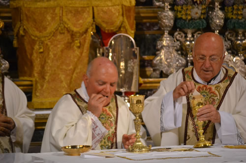 DSC_0132 Holy Communion