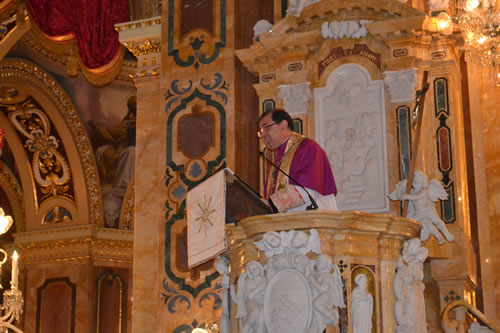 DSC_0065 Archpriest Mgr C Refalo delivering the panegyric