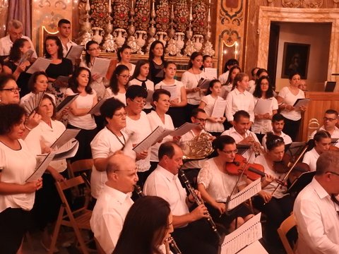 DSCN2767 Choir and orchestra - Mass San Antonio by the Late Mro Nazzareno Refalo