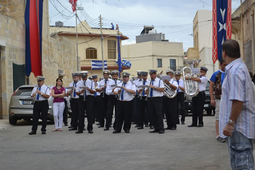 DSC_0003 Victory Band