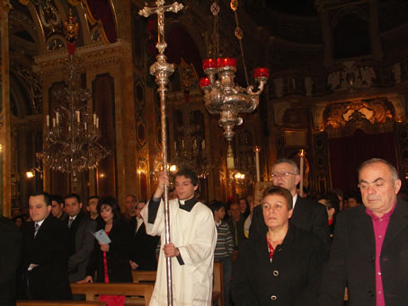 A9 Cross leads procession