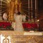 D4 Placing statue in 'gilandra' on High altar