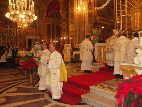 G2 In procession back to Sacristy