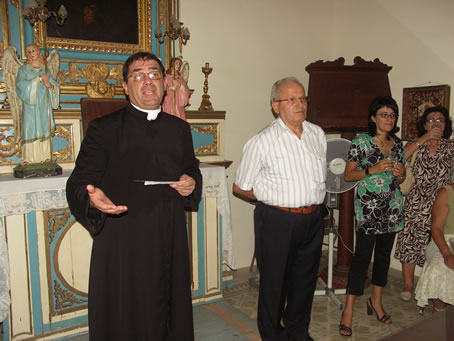 J3 Archpriest thanks emigrants for their generous donations