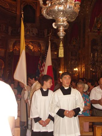 C1 Offertory procession