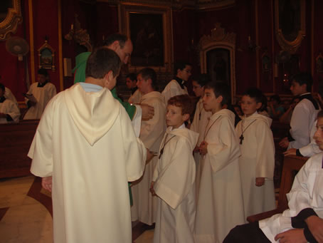 E1 Holy Communion