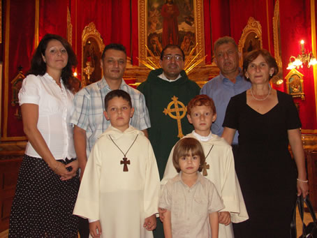 F4 Rector with the two families