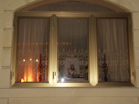 C1 Decorated window