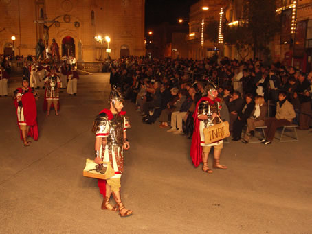 F8 Soldiers carrying tools for Crucifixion