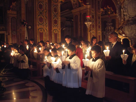 C1 Altar Boys and Congregation with lights in hand