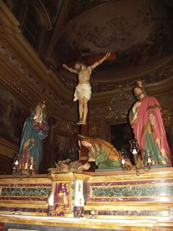 D8 Statue of Crucifixion on the High Altar