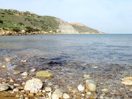 006  Xaghra coastline Ghajn Barrani side