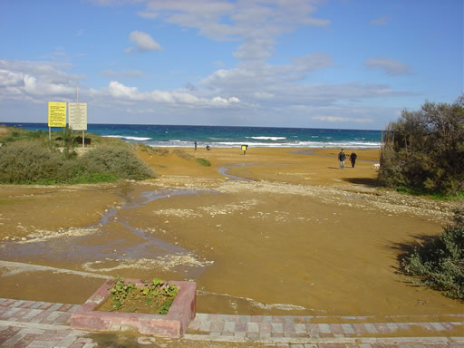 Ramla Bay - Jan 2005 (63)