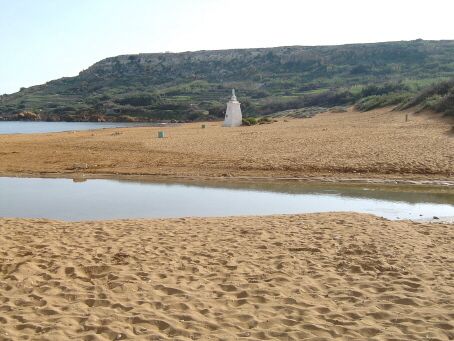 001 Valley and Nadur side